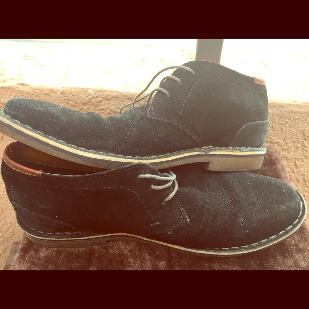 Kenneth Cole boots